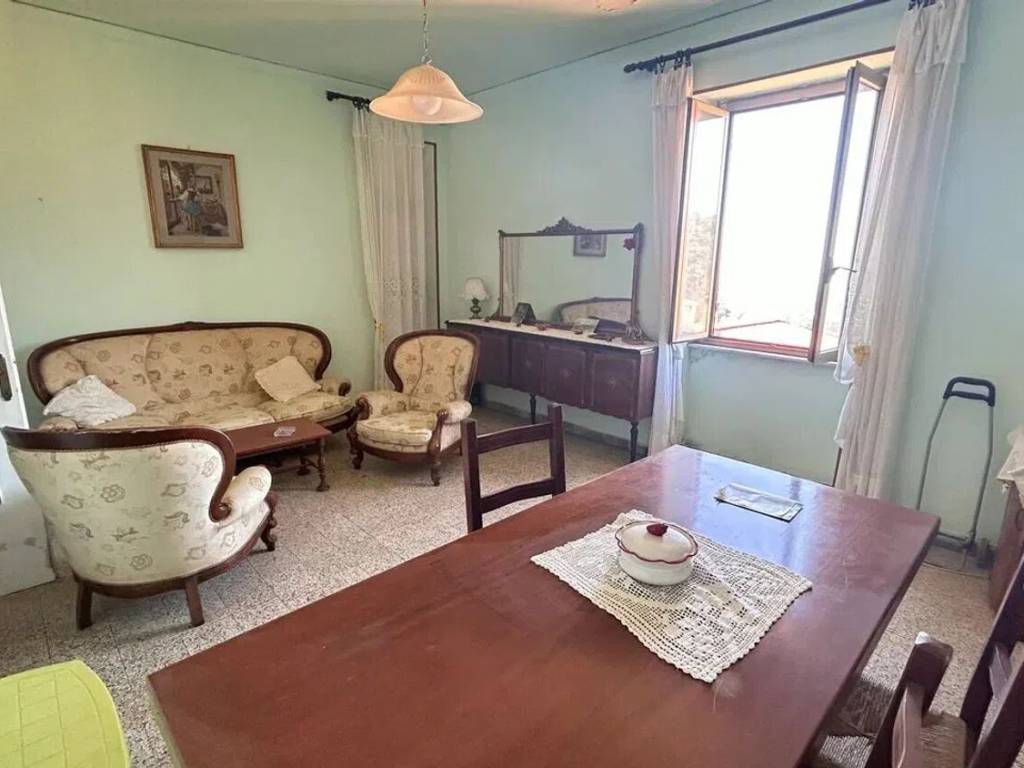 Appartamento a Viterbo in Via del Colle - Foto 5