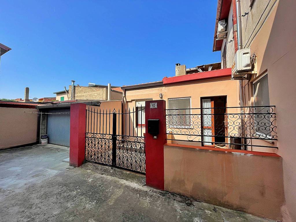 Villetta a schiera a Villasor in Via Genova, 10 - Foto 2