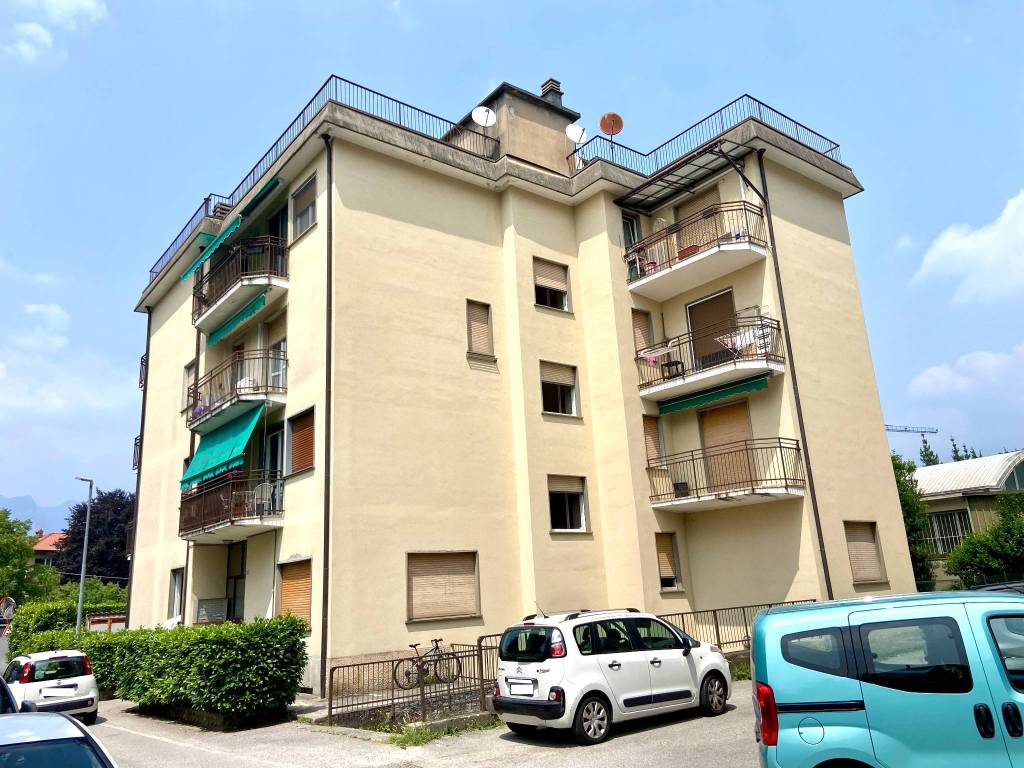 Appartamento a Oggiono in Via ai Campi, 3 - Foto 2