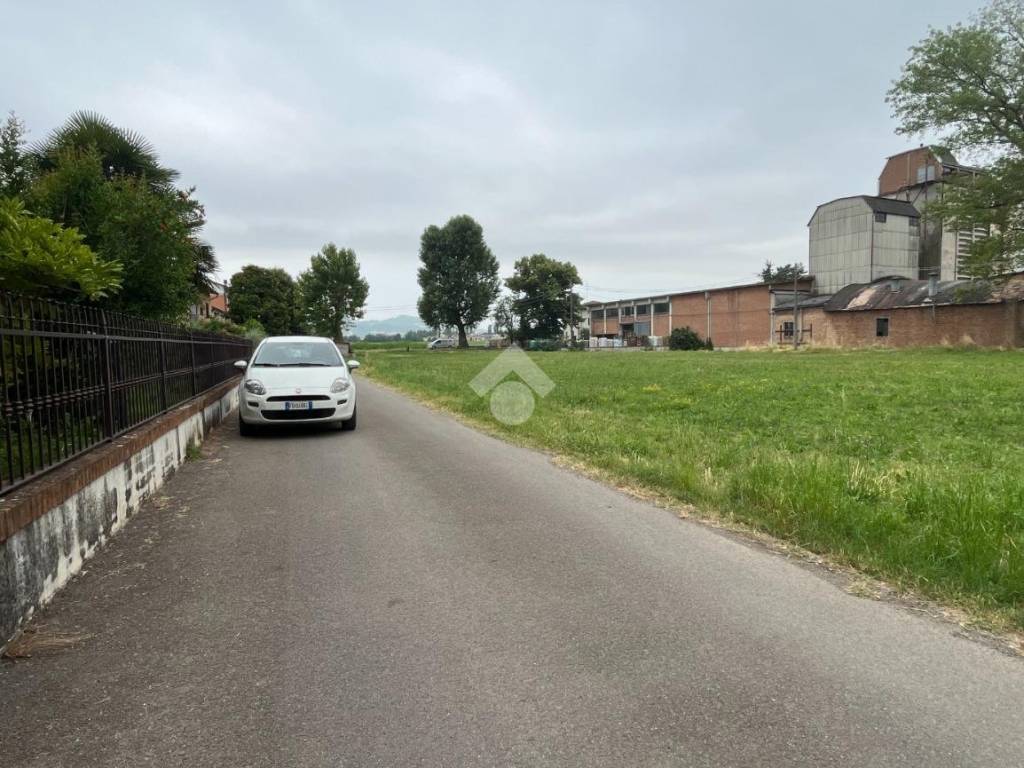 Terreno a Bibbiano in VIA LUDOVICO ARIOSTO, 70 - Foto 2