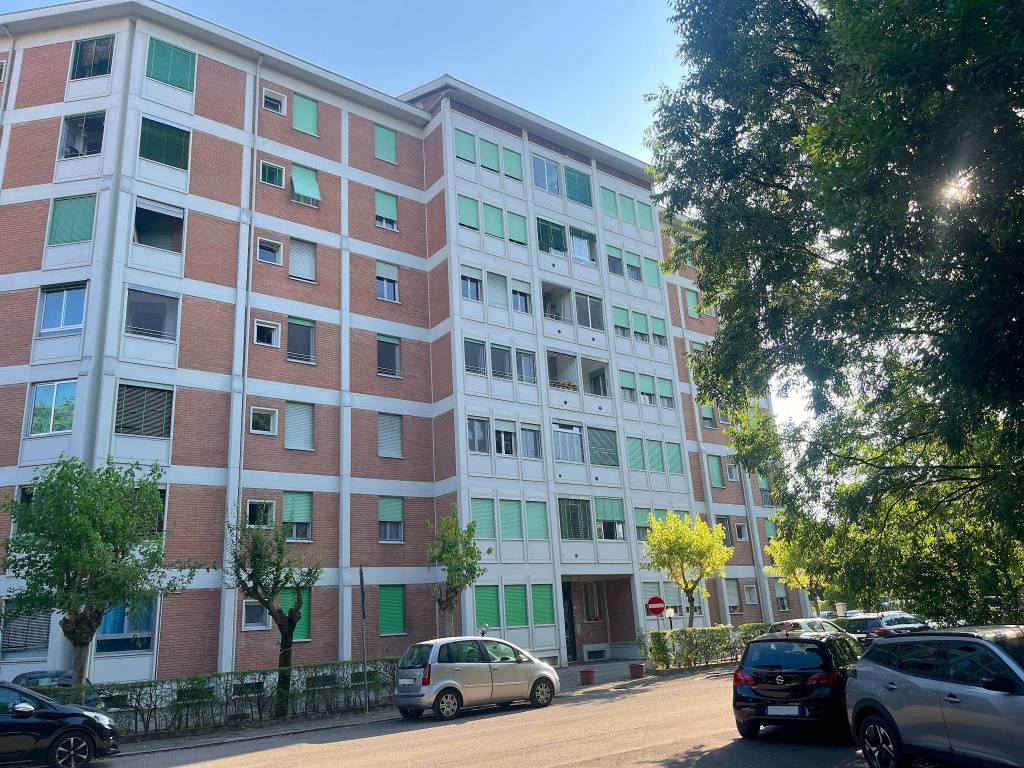 Appartamento a Reggio emilia in Via Quattro Giornate di Napoli - Foto 2
