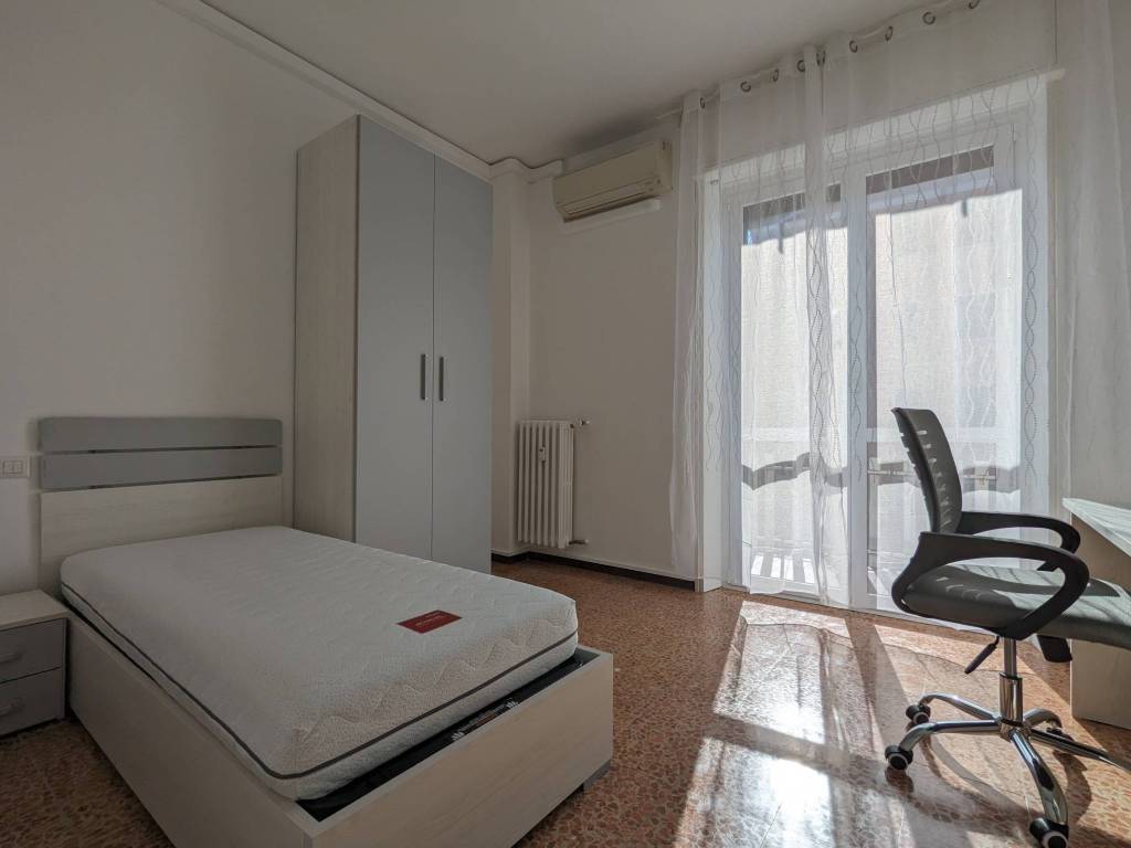 Appartamento a Pavia in Viale Camillo Campari - Foto 2