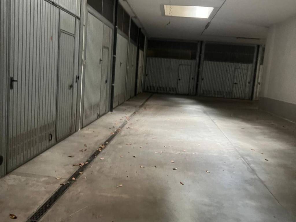 Box / garage a Saluzzo in Via Sampò, 1 - Foto 3