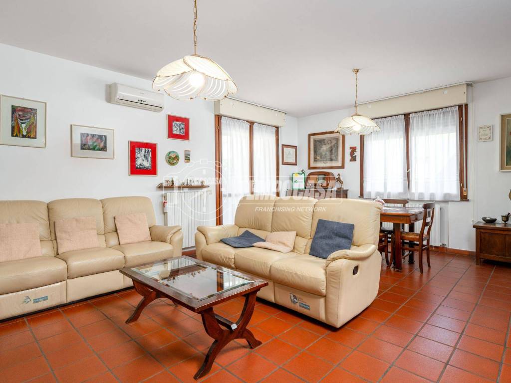 Casa indipendente a Montecchio emilia in Via Giuseppe Minardi 4 - Foto 4