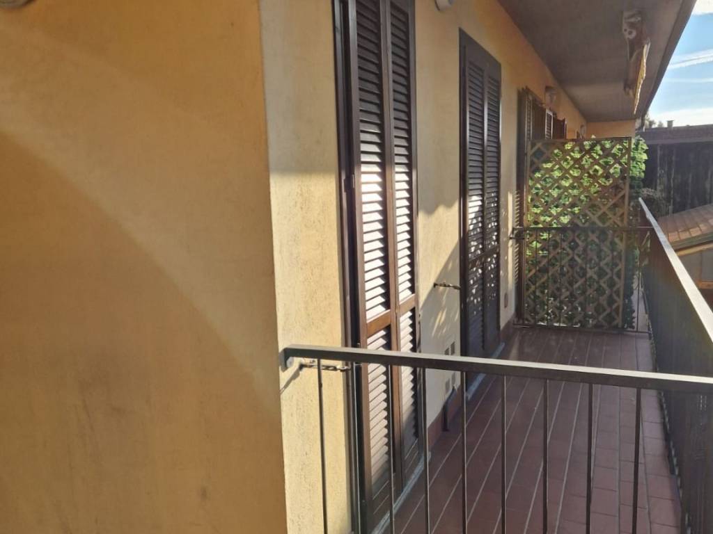 Appartamento a Omegna in Via Fratelli di Dio - Foto 2