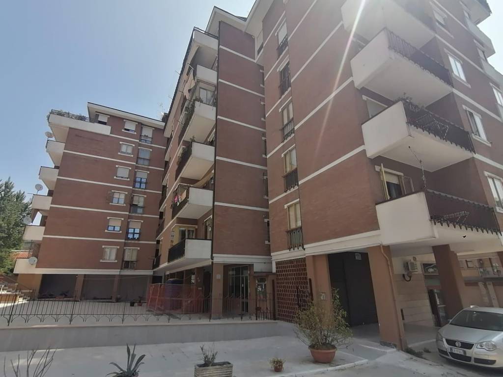 Appartamento a Avellino in Via Tagliamento, 238 - Foto 2