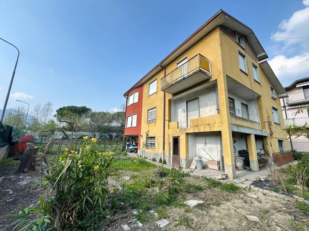 Appartamento a Calolziocorte in Via Antonio Stoppani, 17 - Foto 5