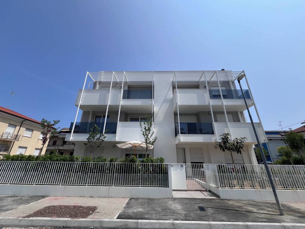 Attico / mansarda a Riccione in Viale Piacenza, 5 - Foto 2