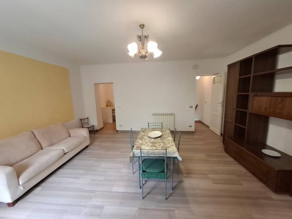 Appartamento a Barcellona pozzo di gotto in Vicolo 3 Diogene - Foto 3