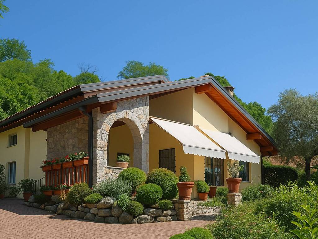 Villa a Besozzo in Via Massino - Foto 2