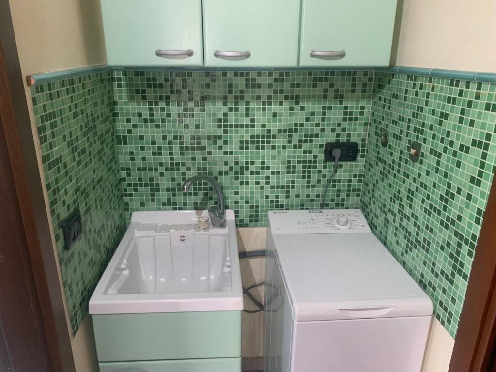 Appartamento a Catanzaro in Via Martiri di Cefalonia - Foto 5