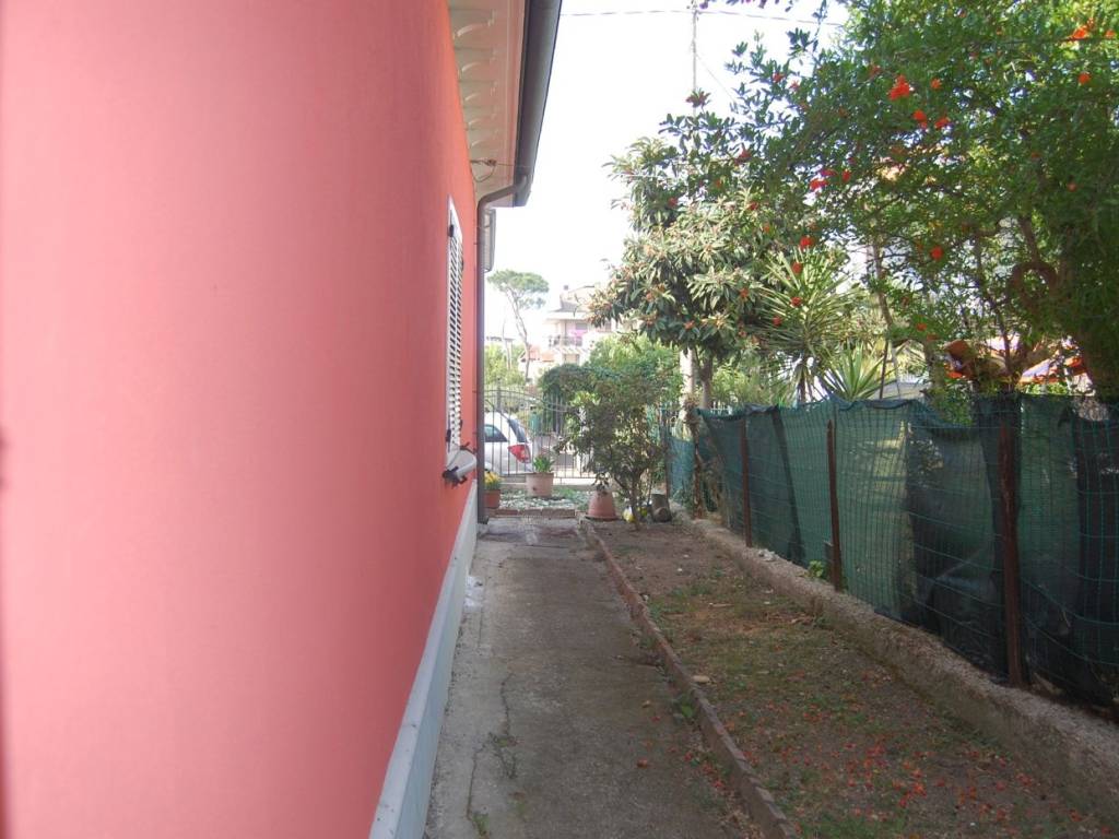 Villa a Riccione in VIALE CORSICA - Foto 3