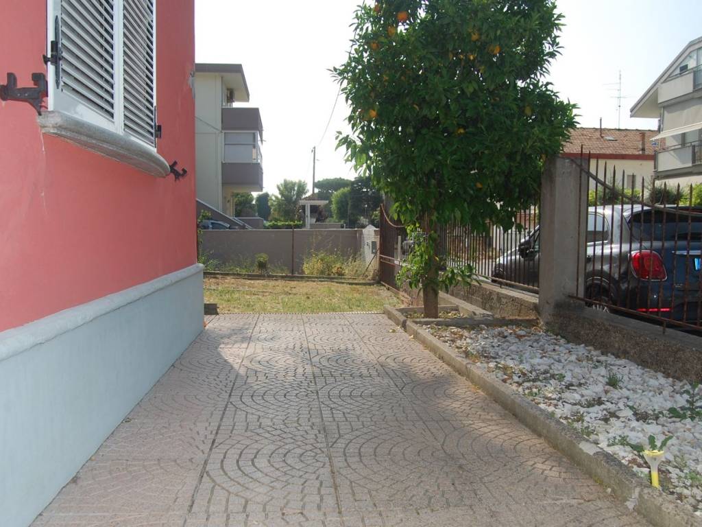 Villa a Riccione in VIALE CORSICA - Foto 4