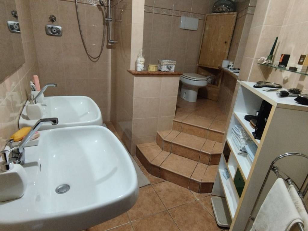 Casa indipendente a Castelvetro di modena in Via Sinistra Guerro, 49 - Foto 3