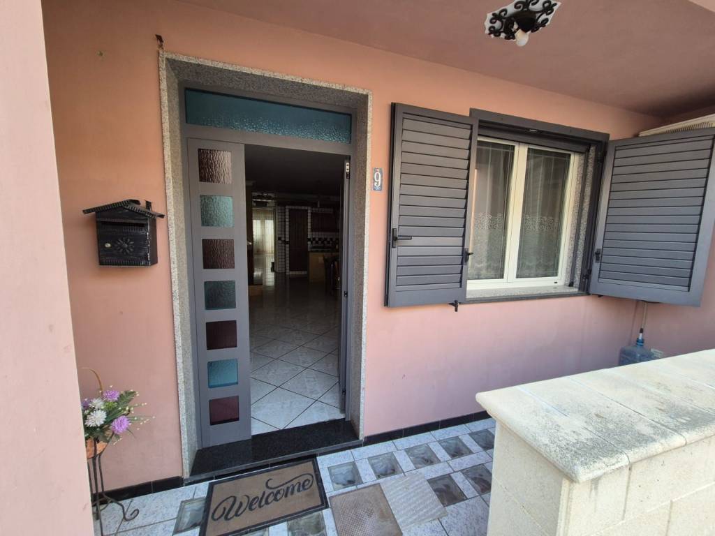 Casa indipendente a Melendugno in Via Cesare Battisti, 9 - Foto 2