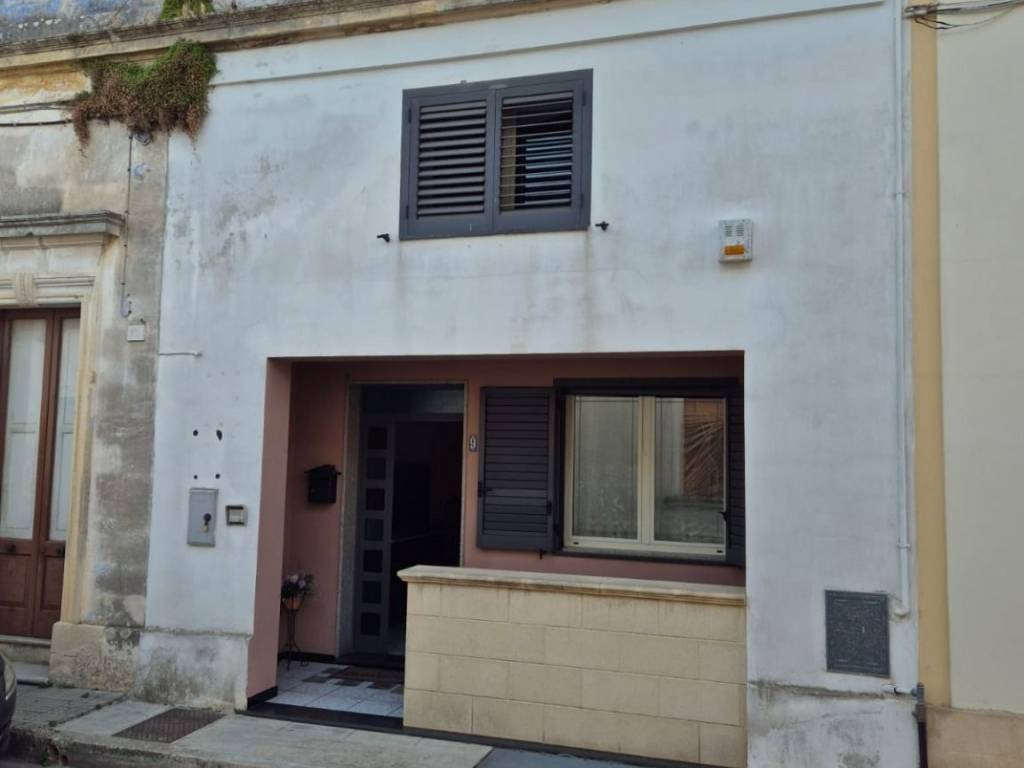 Casa indipendente a Melendugno in Via Cesare Battisti, 9 - Foto 3