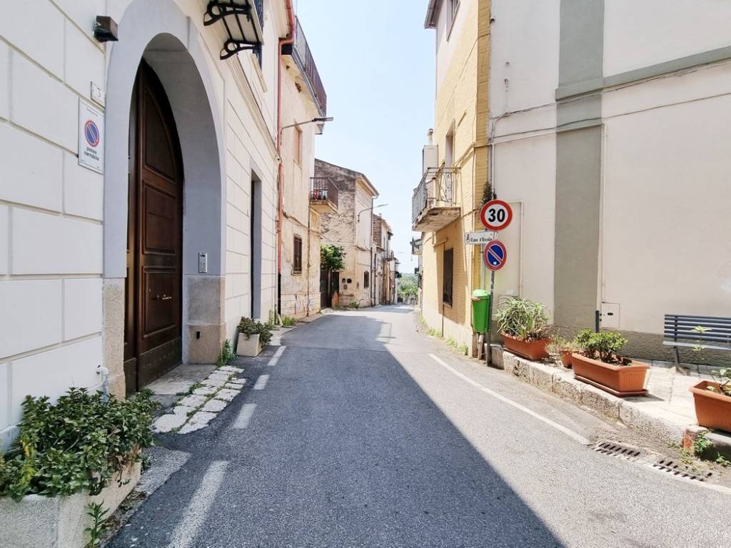 Casa indipendente a Caserta in via Cupa d'Ercole , 1 - Foto 2
