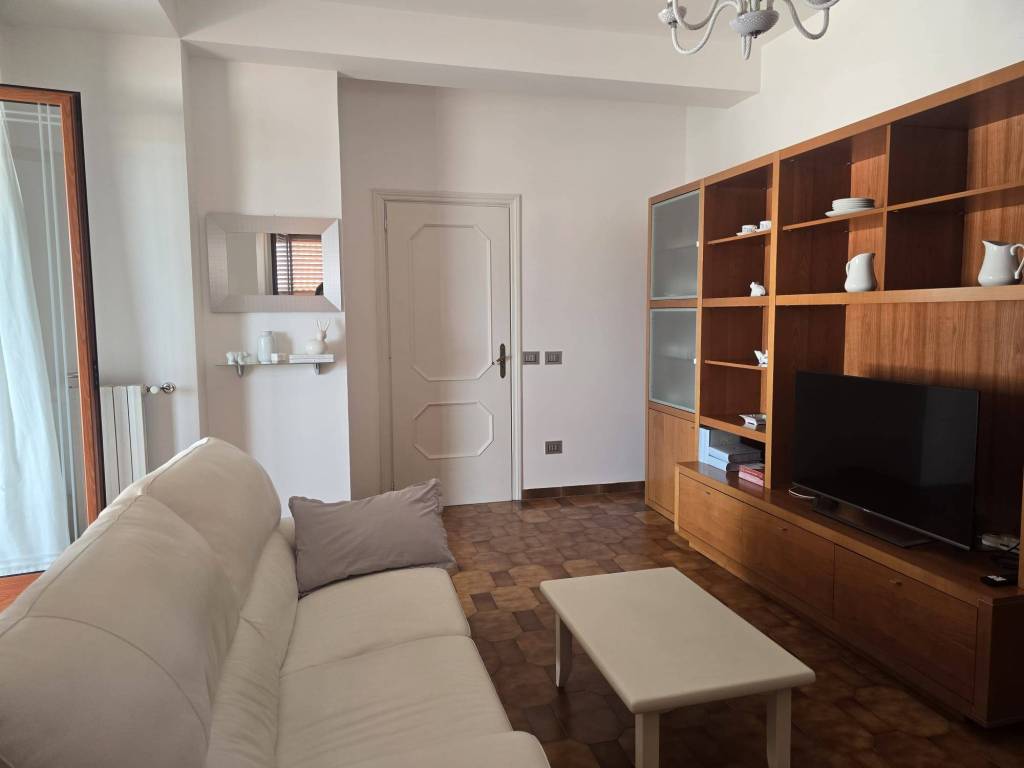 Appartamento a Vibo valentia in Via Feudotto, 24 - Foto 4