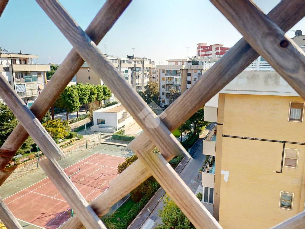 Attico / mansarda a Brindisi in Viale Belgio, 21 - Foto 2