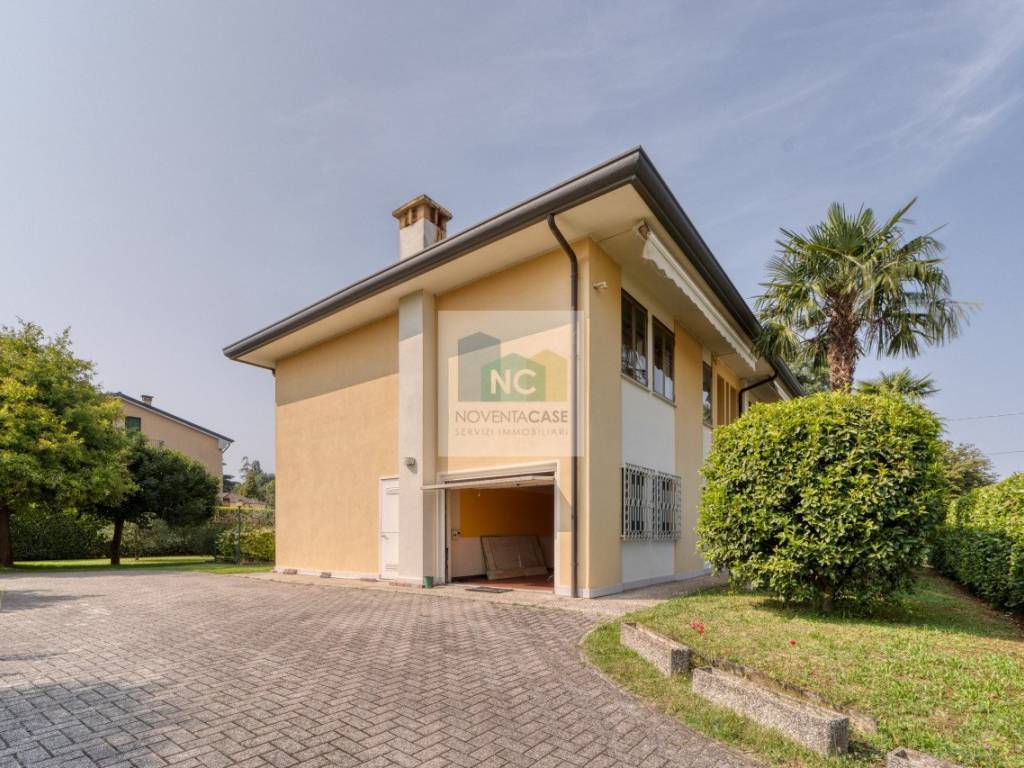 Villa a Noventa padovana in VIA NOVENTANA 16 - Foto 2