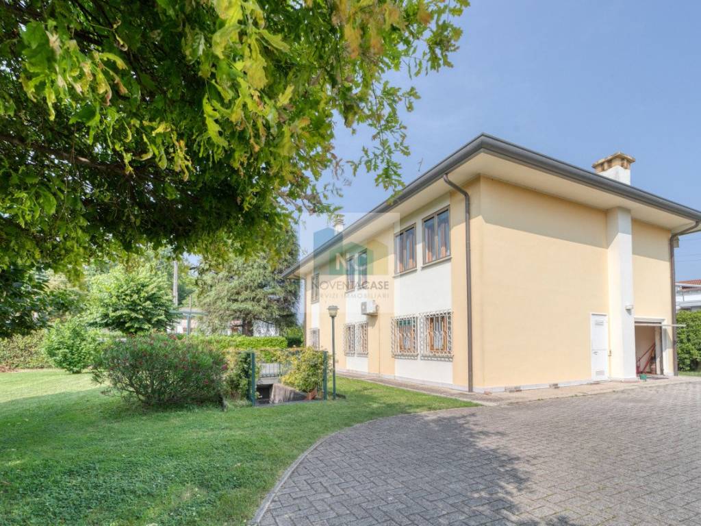 Villa a Noventa padovana in VIA NOVENTANA 16 - Foto 3