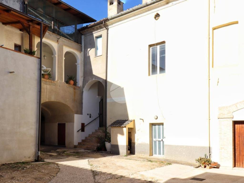 Casa indipendente a Torrevecchia teatina in Via Palazzo - Foto 2