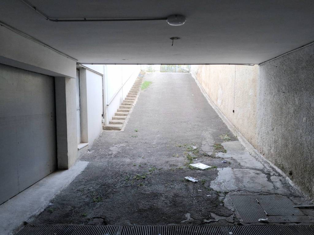 Box / garage a Brindisi in Via Gaetano Salvemini, 4 - Foto 5