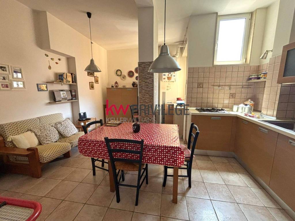 Appartamento a Brindisi in Viale Aldo Moro, 55 - Foto 2