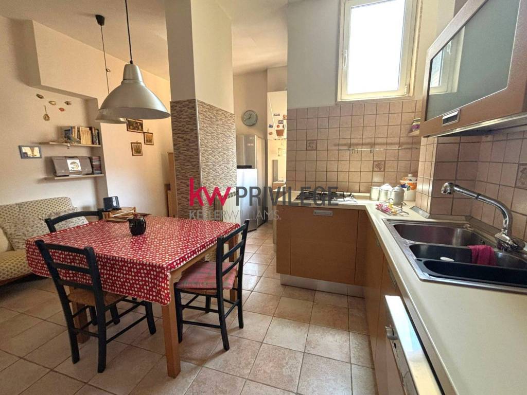Appartamento a Brindisi in Viale Aldo Moro, 55 - Foto 3