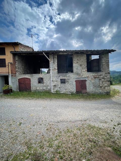 Palazzo / stabile a Piozzano in Strada di Vidiano - Foto 2