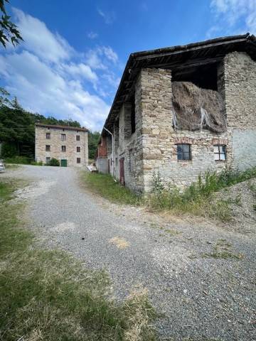 Palazzo / stabile a Piozzano in Strada di Vidiano - Foto 3