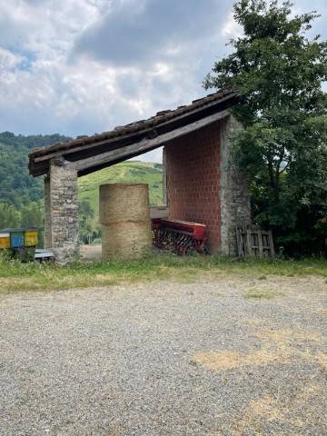 Palazzo / stabile a Piozzano in Strada di Vidiano - Foto 4
