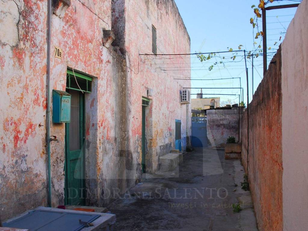 Casa indipendente a Presicce-acquarica in Via Giacomo Matteotti - Foto 2