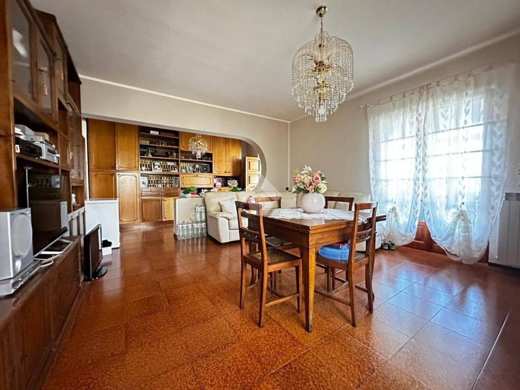 Casa indipendente a Castelnuovo magra in semi-indipendente 2ª Traversa Via Salicello, 20 - Foto 3