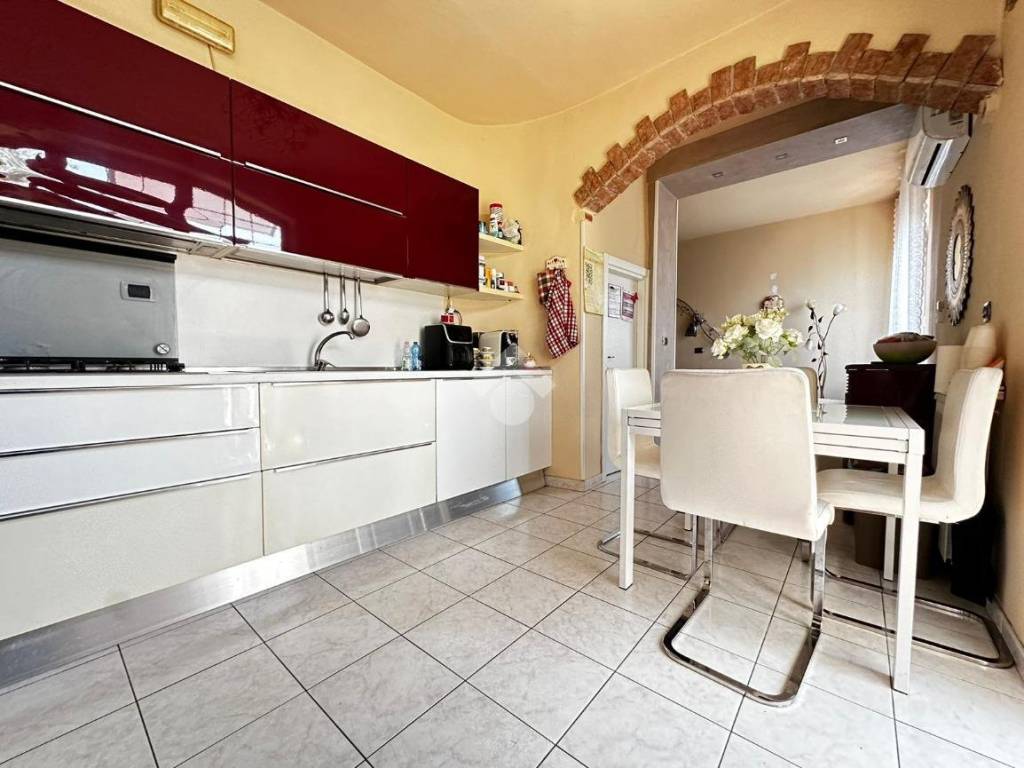 Casa indipendente a Castelnuovo magra in semi-indipendente 2ª Traversa Via Salicello, 20 - Foto 5