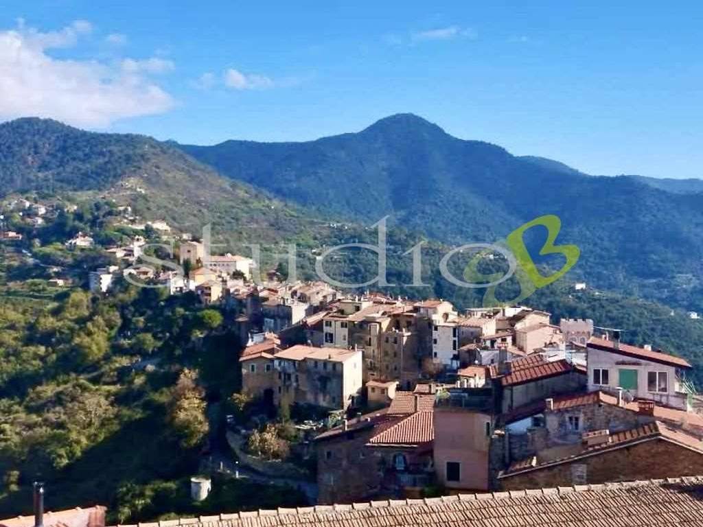 Appartamento a Perinaldo in Piazza Castello, 13 - Foto 3