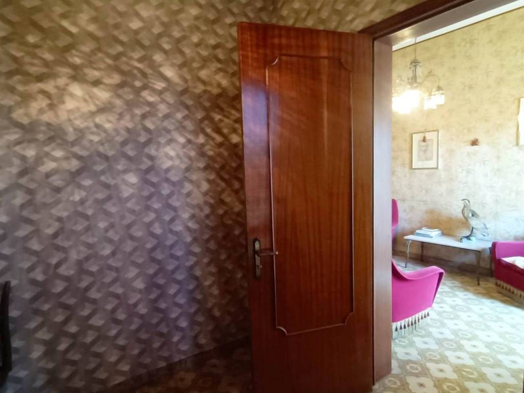 Palazzo / stabile a San pietro clarenza in Via Roma - Foto 3