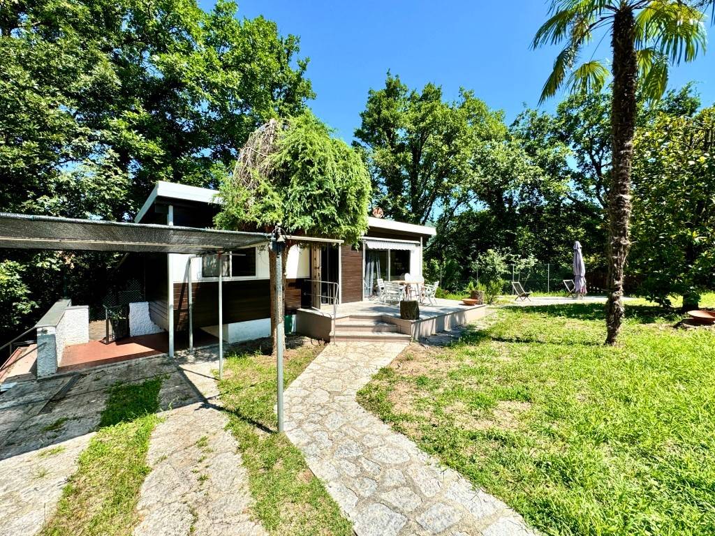 Villa a Costermano sul garda in Via Castagnari - Foto 2