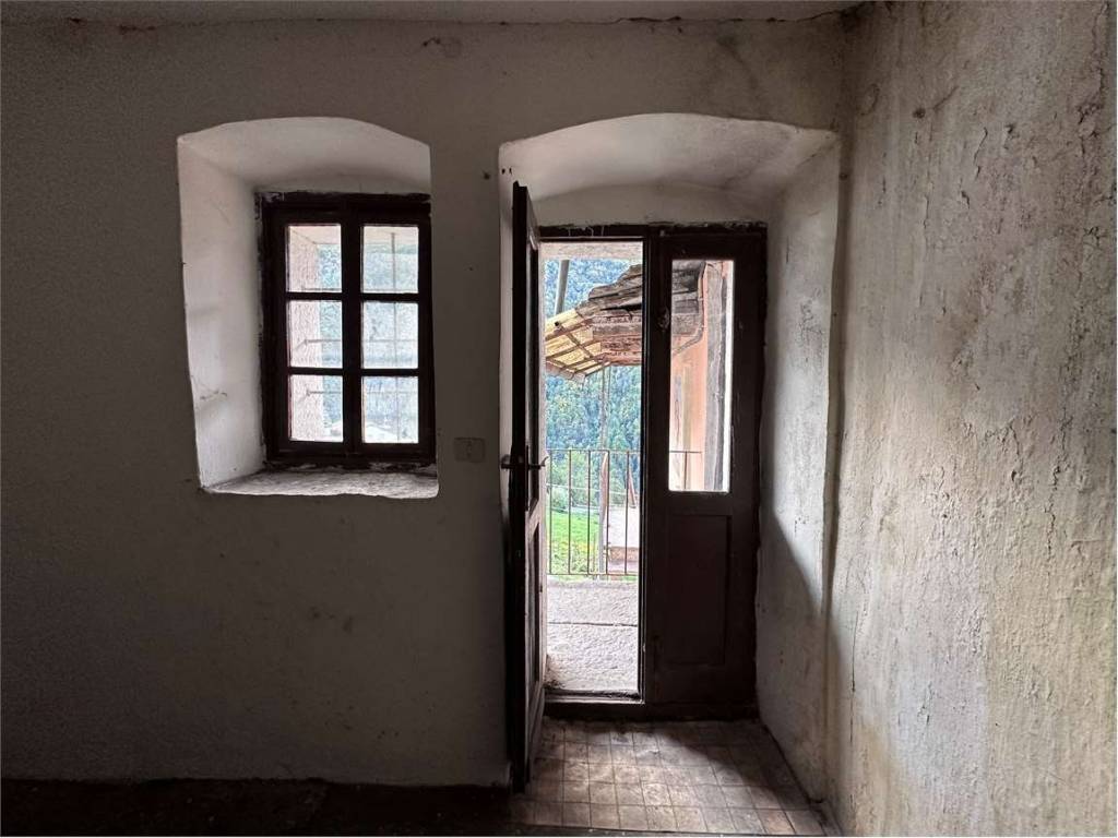 Rustico / casale a Montecrestese in Naviledo, SNC - Foto 3