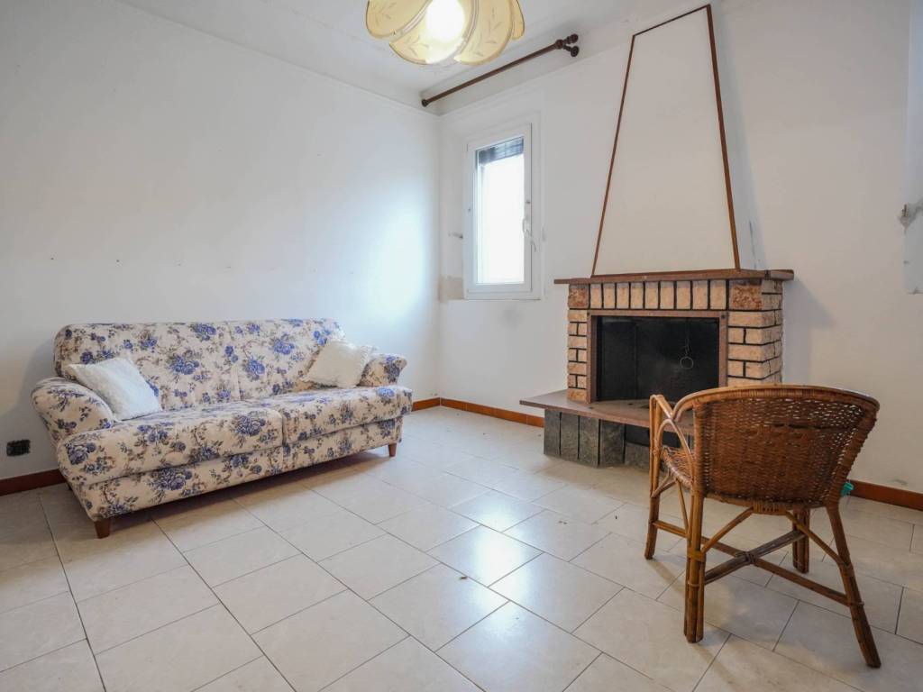 Villa a Ostellato in Via Manzolli - Foto 3