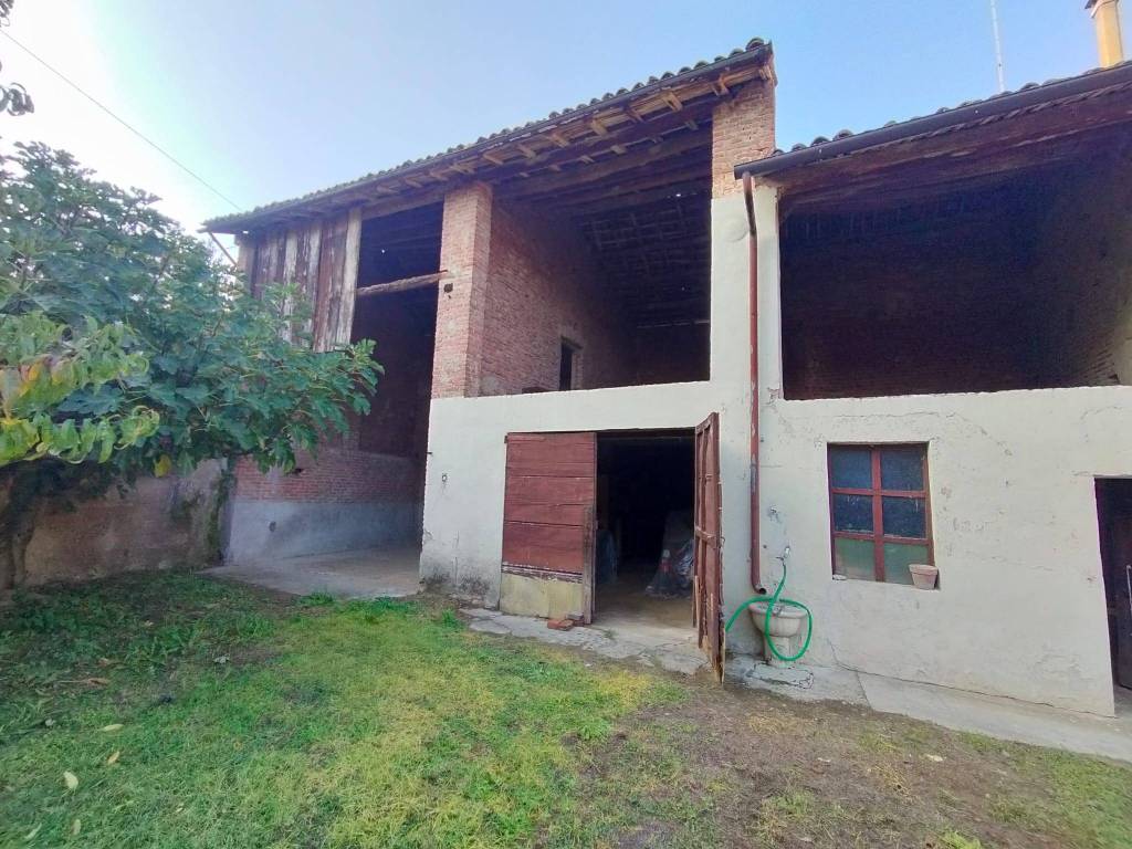 Rustico / casale a Oviglio in Via Guglielmo Marconi, 12 - Foto 4