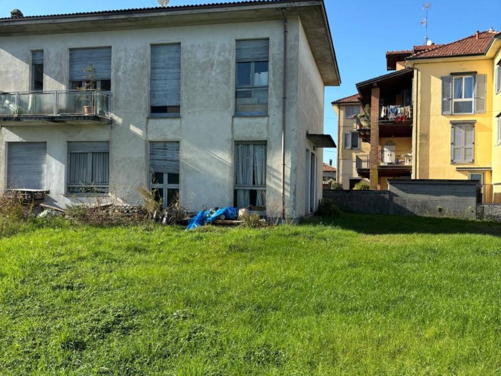Villa a Sumirago in Via Sant'Alessandro - Foto 2