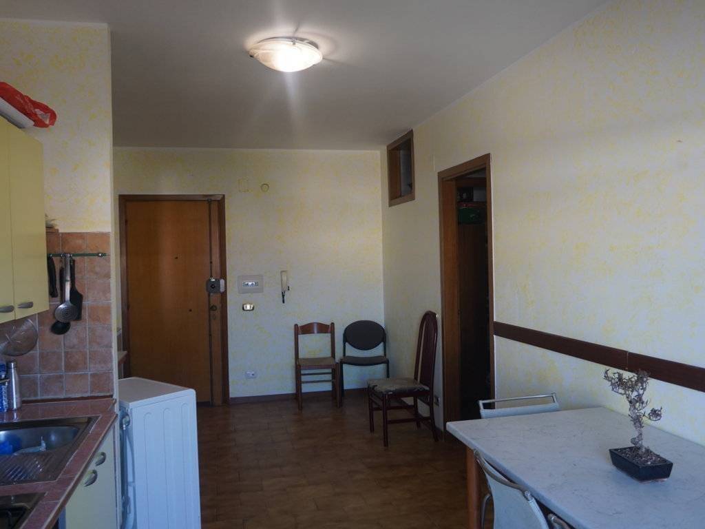 Appartamento a Martinsicuro in Via Giovanni Caboto, 18 - Foto 4