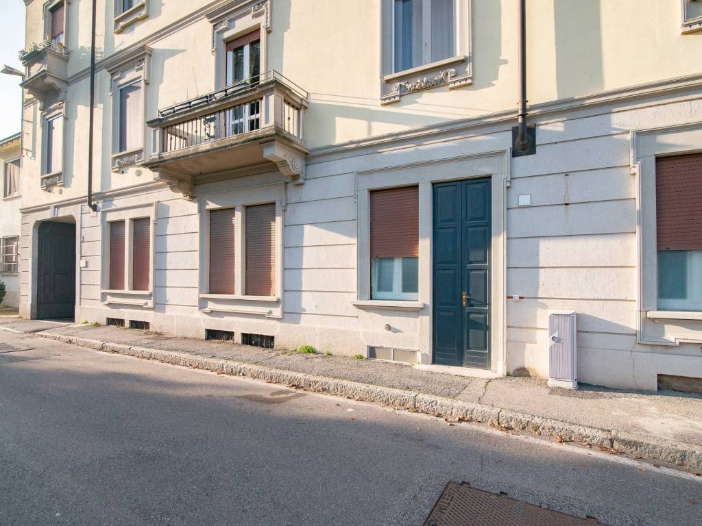 Appartamento a Lodi in Via Bergognone, 8 - Foto 2