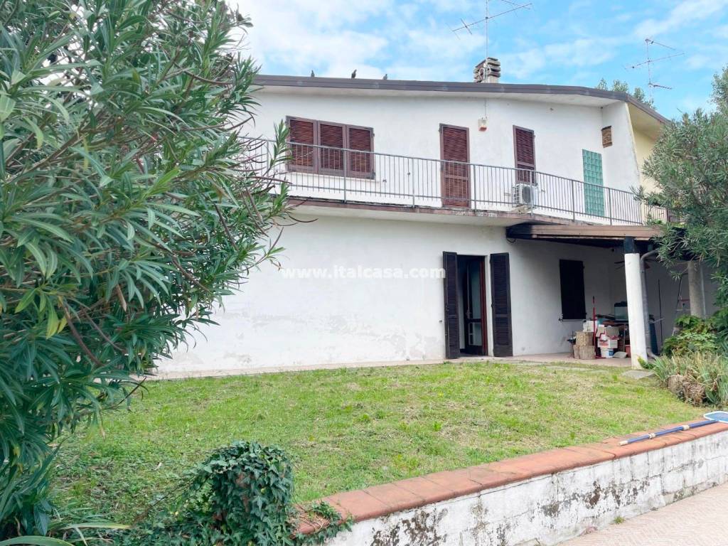 Villa a Porto mantovano - Foto 4