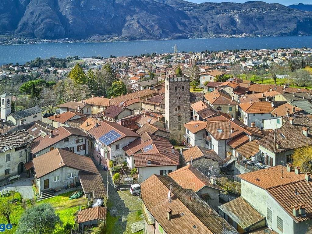 Appartamento a Mandello del lario in Piazza della Fontana, 4 - Foto 3