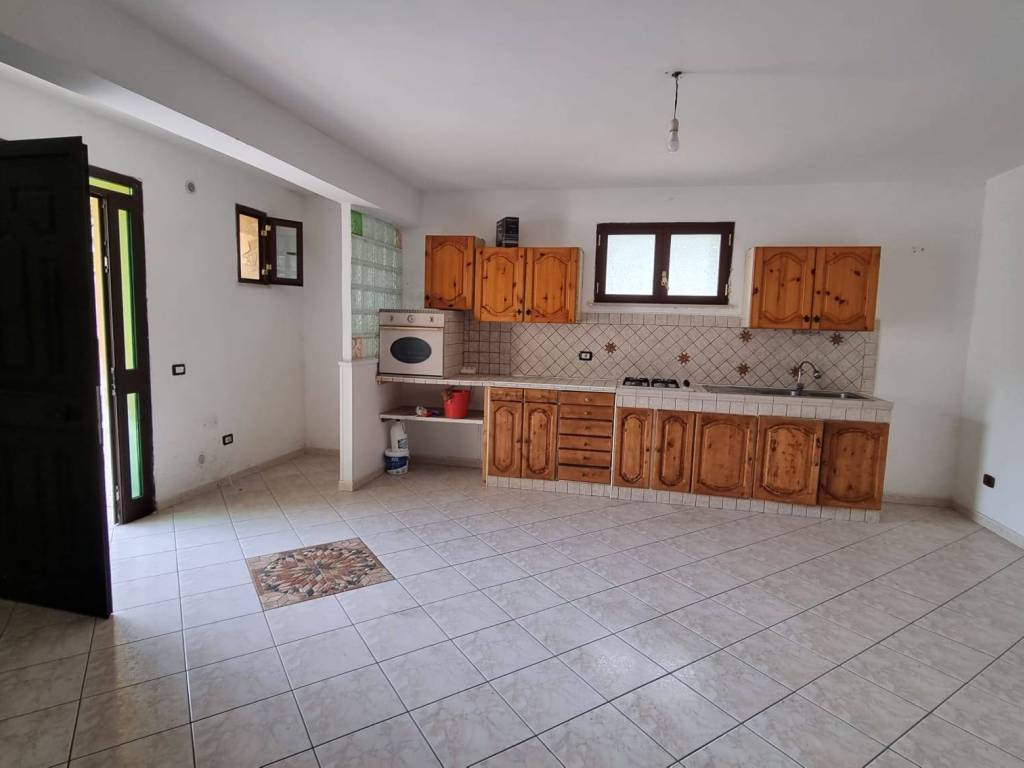 Rustico / casale a Cisterna di latina in Via di Porta Agrippina - Foto 2