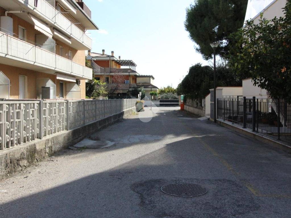 Box / garage a San benedetto del tronto in Via fanfulla da lodi, 28 - Foto 5