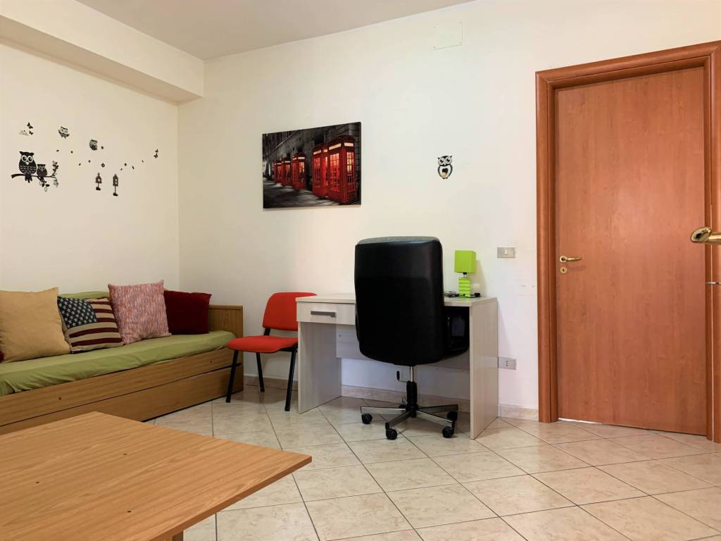 Appartamento a Catanzaro in via del Commercio - Foto 4