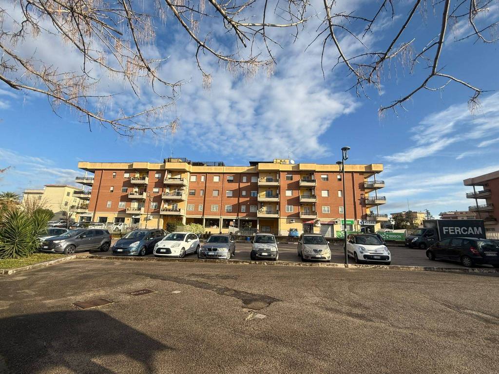 Appartamento a Aprilia in Via Ottaviano, 26 - Foto 4